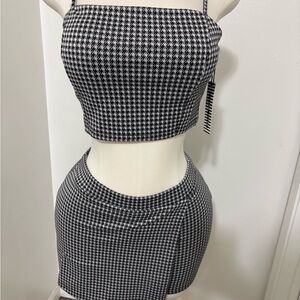Black & White Houndstooth crop top and - Women's High-Waist Skort set NWT Large